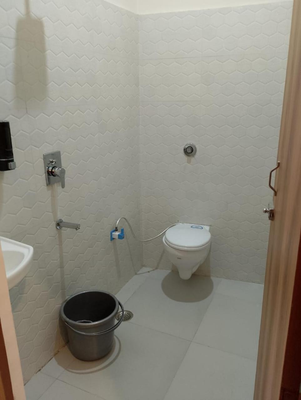 Hotel Lr Delite Inn Mathura Esterno foto